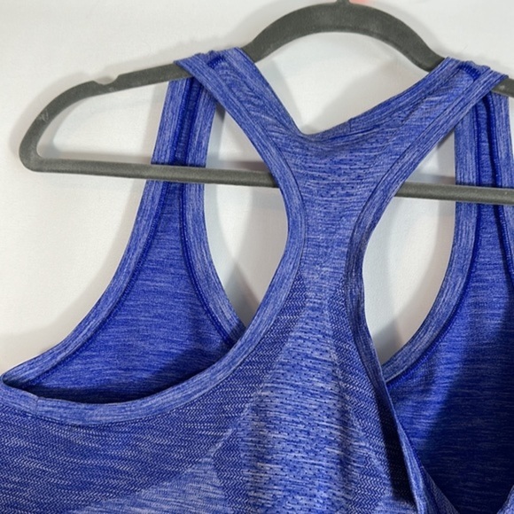 Victoria’s Secret Sport Blue Tank Top - Picture 7 of 7